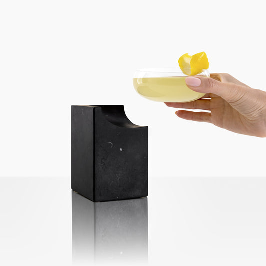 CLIFFHANGER COCKTAIL GLASS - NERO MARQUINA
